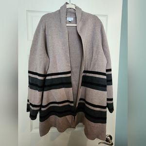 Market and Spruce sweater cardigan